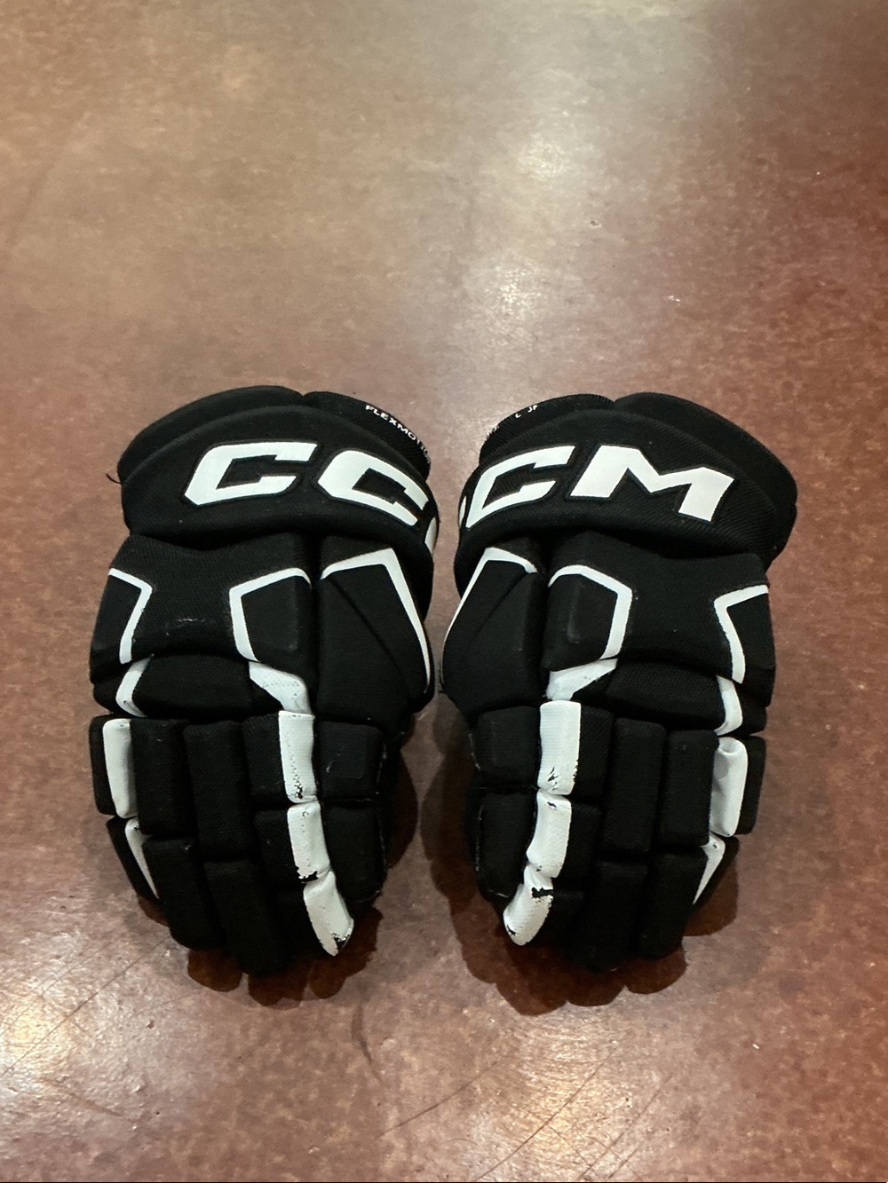 CCM Black and White Men's Hockey Gloves 12 Inches